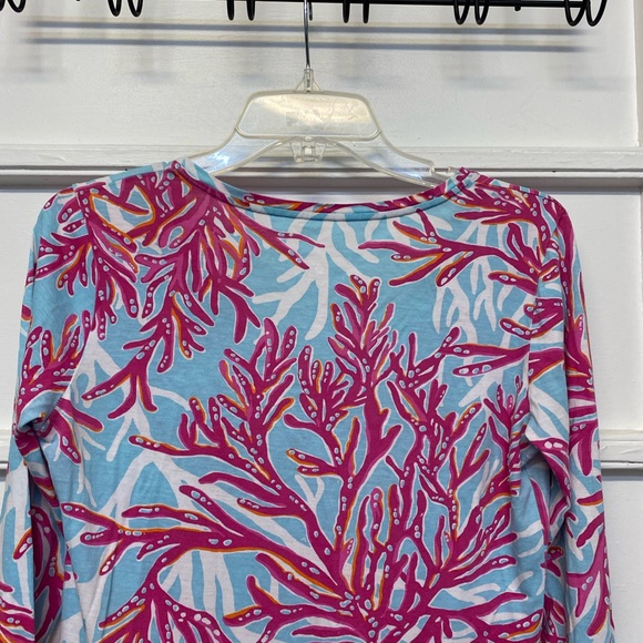 Lilly Pulitzer Nellie long sleeves breakwater escape top women’s size Small - Picture 8 of 11
